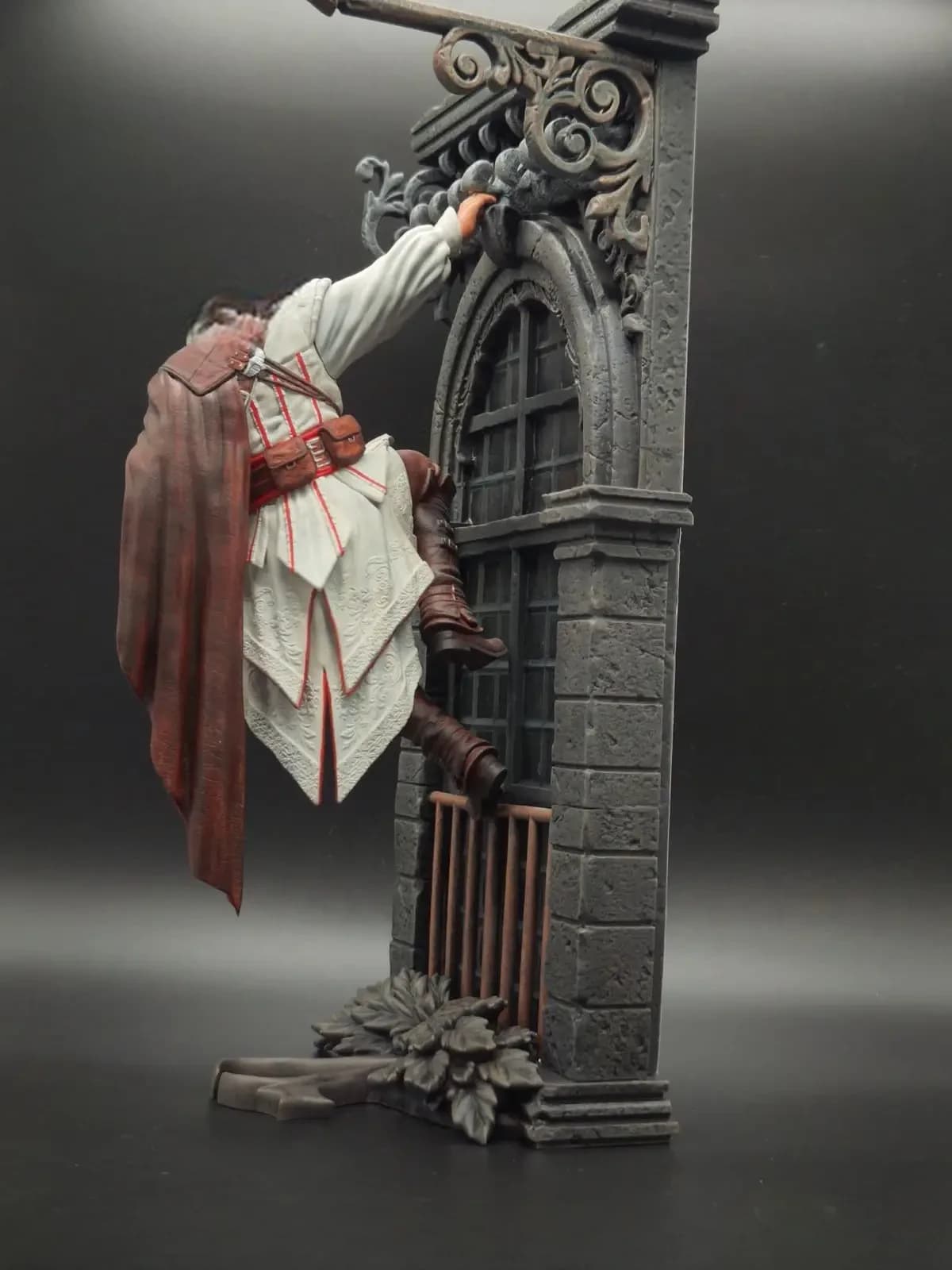Ezio Auditore Resin Statue (1/6 Scale)