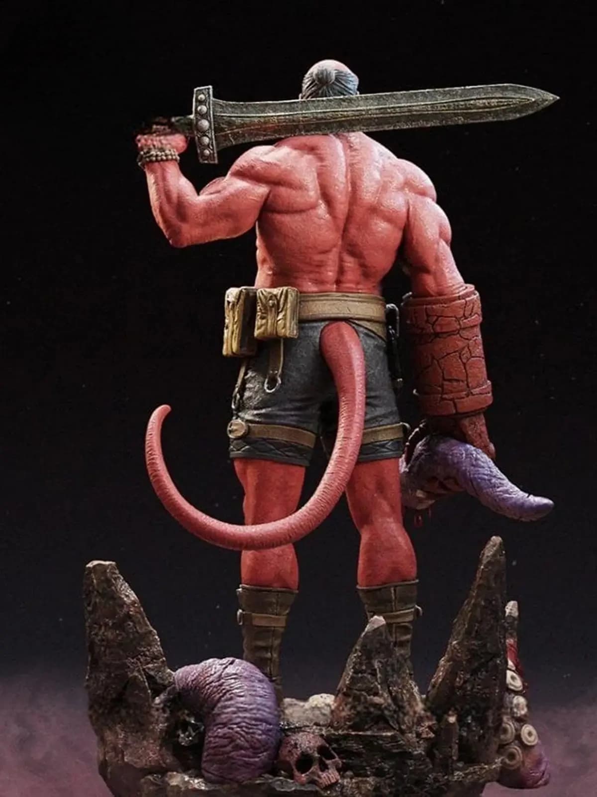 Hellboy Resin Statue – 1/6 Scale
